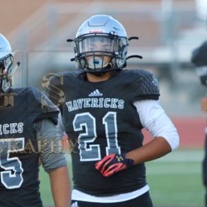 Meet your Posher, Carlos